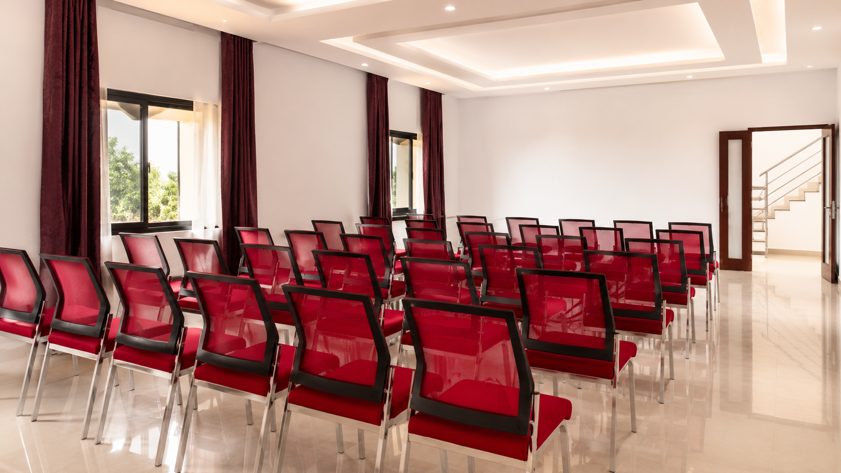 Salle de conférence & évènements - Hôtel Résidence La Baie des Lacs à Daloa
